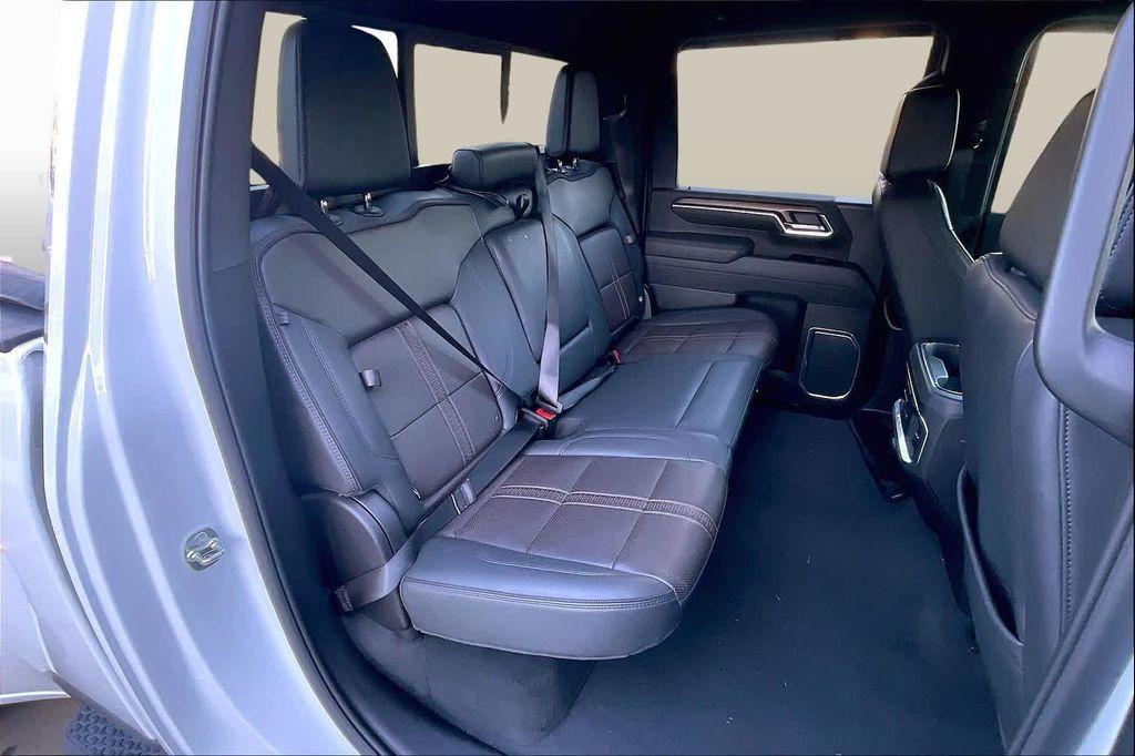 used 2025 Chevrolet Silverado 3500 car, priced at $73,000