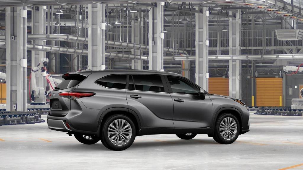 new 2026 Toyota Highlander Hybrid car, priced at $58,532