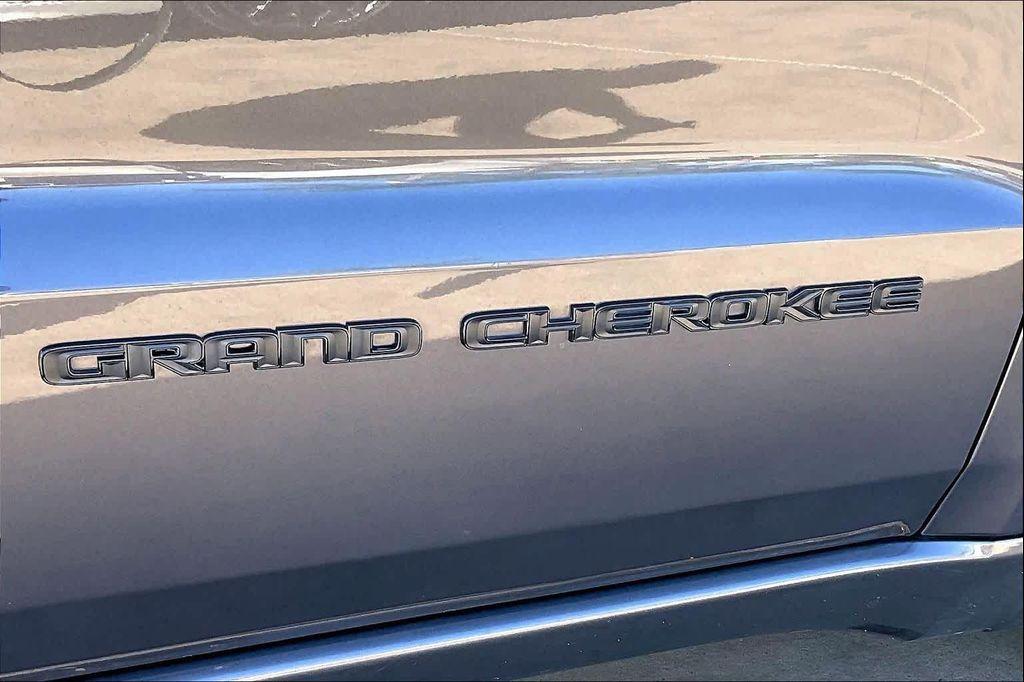 used 2019 Jeep Grand Cherokee car, priced at $21,000