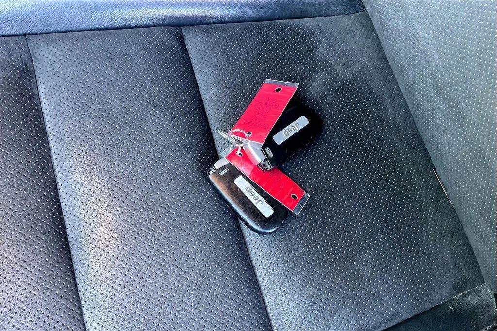 used 2019 Jeep Grand Cherokee car, priced at $21,000