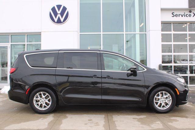 used 2023 Chrysler Pacifica car, priced at $23,000