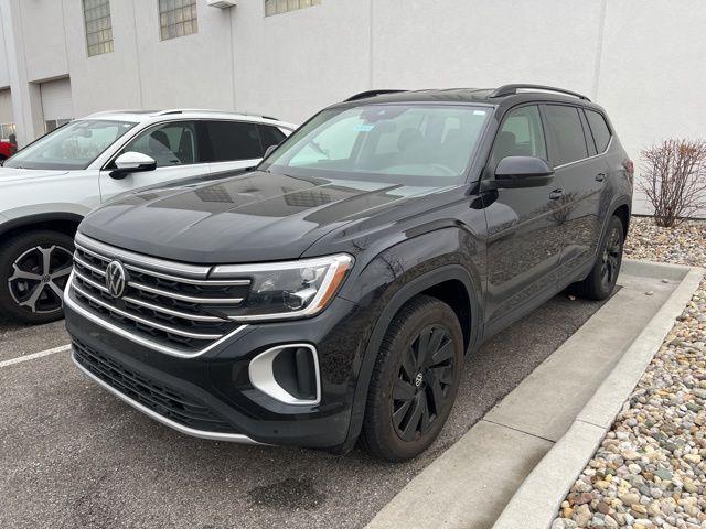 new 2026 Volkswagen Atlas car, priced at $43,693