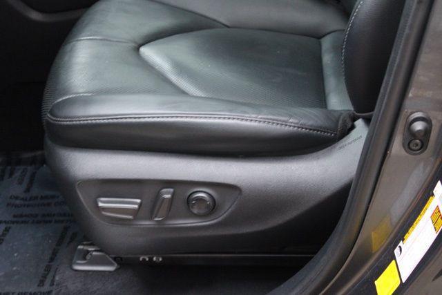 used 2020 Toyota Highlander Hybrid car, priced at $34,961