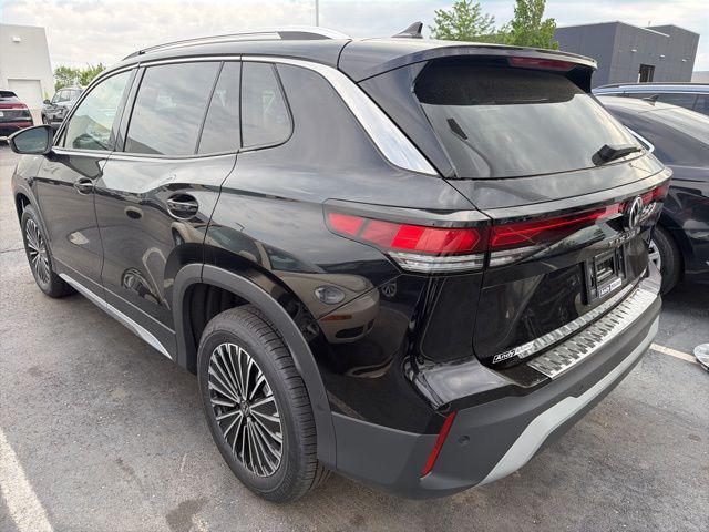 new 2026 Volkswagen Tiguan car, priced at $31,053
