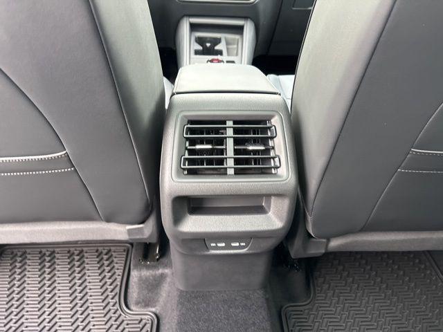 new 2026 Volkswagen Tiguan car, priced at $34,948