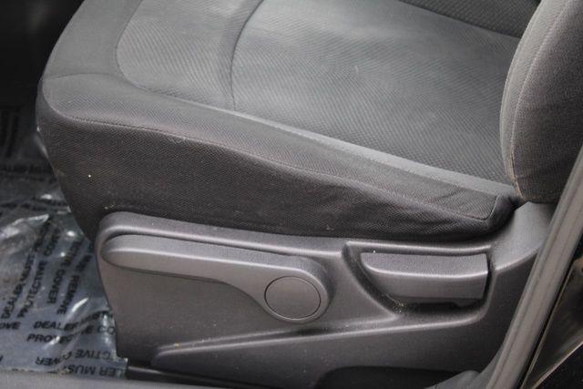 used 2015 Nissan Rogue Select car, priced at $6,900