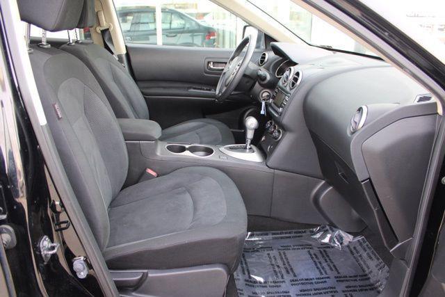 used 2015 Nissan Rogue Select car, priced at $6,900