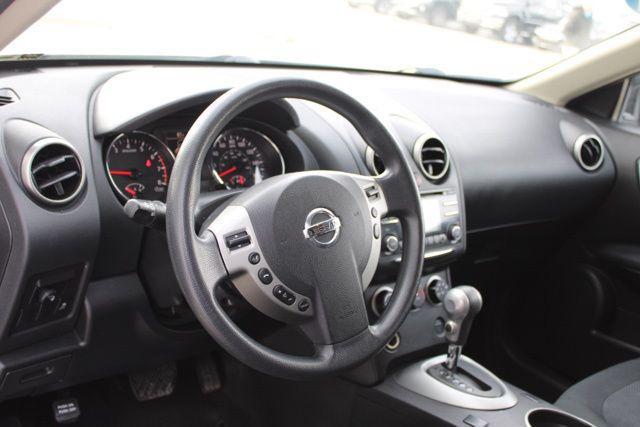 used 2015 Nissan Rogue Select car, priced at $6,900