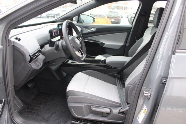 new 2025 Volkswagen ID.4 car, priced at $41,005