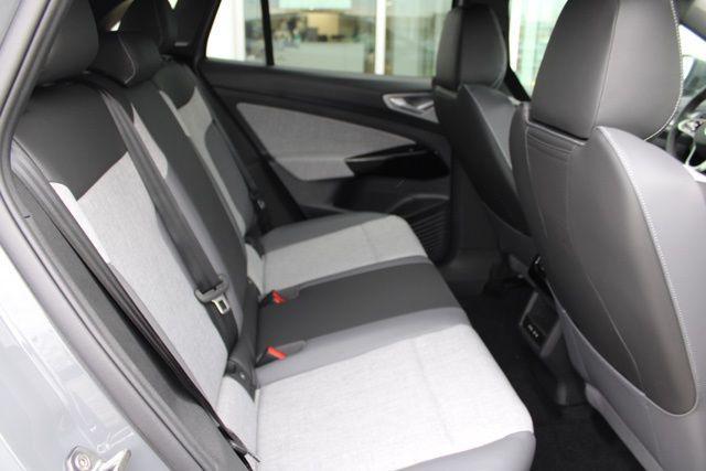 new 2025 Volkswagen ID.4 car, priced at $41,005