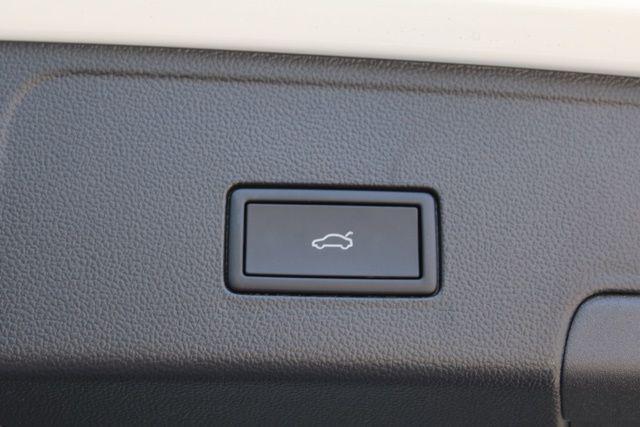 new 2026 Volkswagen Atlas Cross Sport car, priced at $49,487