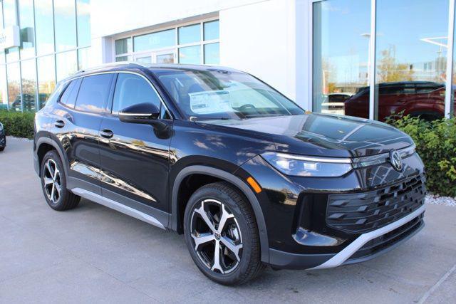 new 2025 Volkswagen Tiguan car, priced at $32,904
