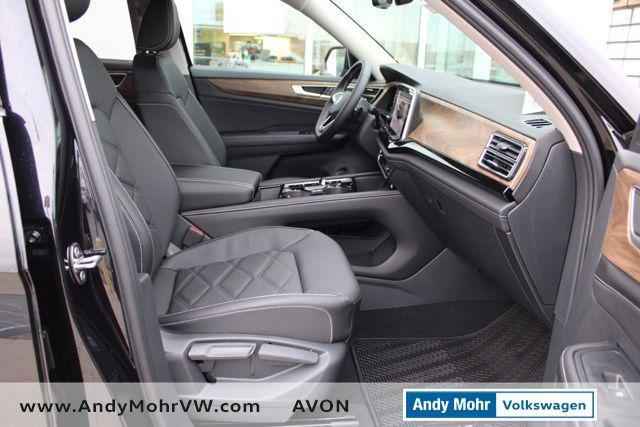 new 2026 Volkswagen Atlas car, priced at $43,384