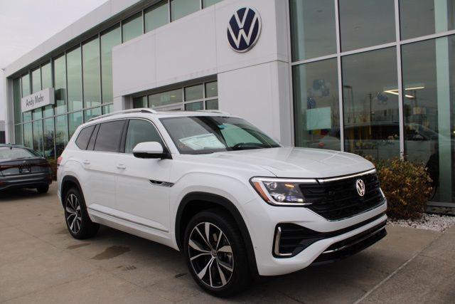 new 2026 Volkswagen Atlas car, priced at $53,429