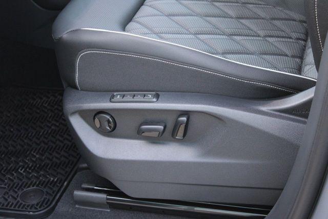 new 2026 Volkswagen Atlas car, priced at $53,429