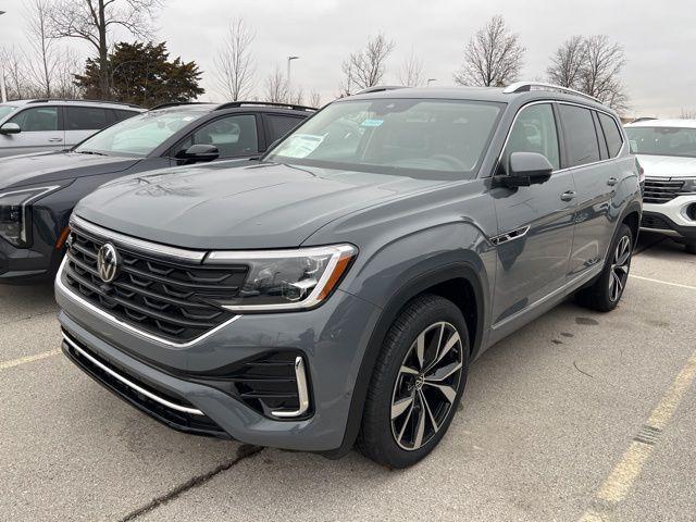 new 2026 Volkswagen Atlas car, priced at $53,429