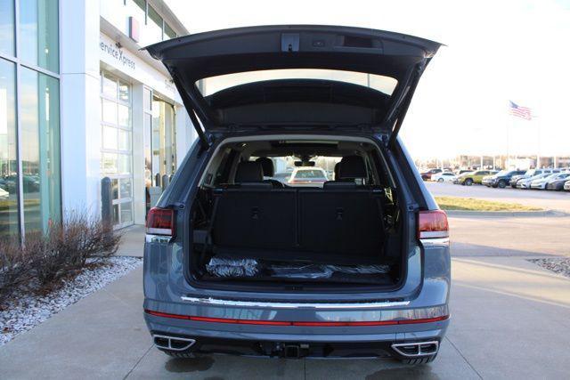 new 2026 Volkswagen Atlas car, priced at $53,429