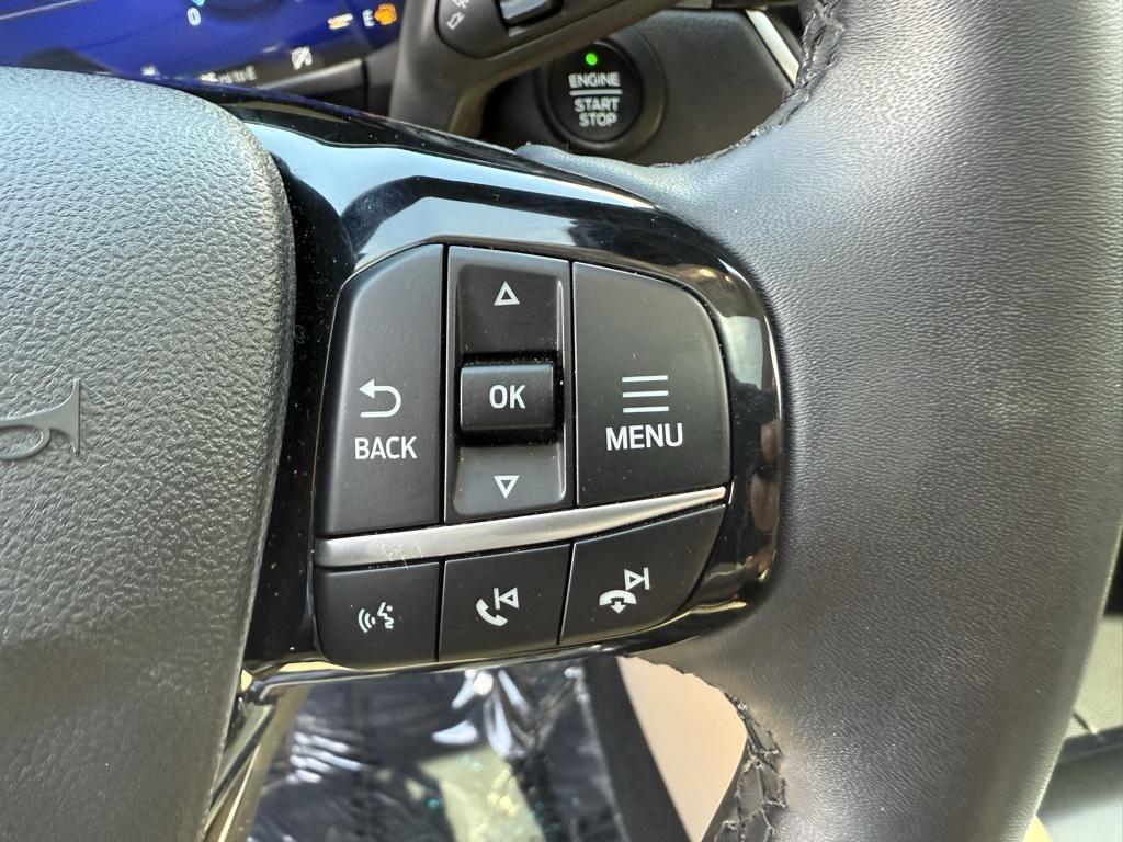 2022 Agate Black Metallic Ford Escape