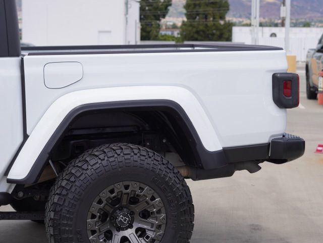 used 2021 Jeep Gladiator car, priced at $31,495