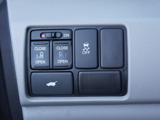 used 2012 Honda Odyssey car, priced at $15,550