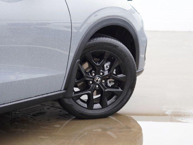 used 2025 Honda HR-V car, priced at $26,550