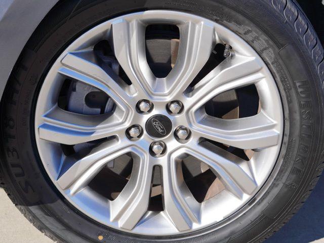 used 2024 Ford Edge car, priced at $23,990