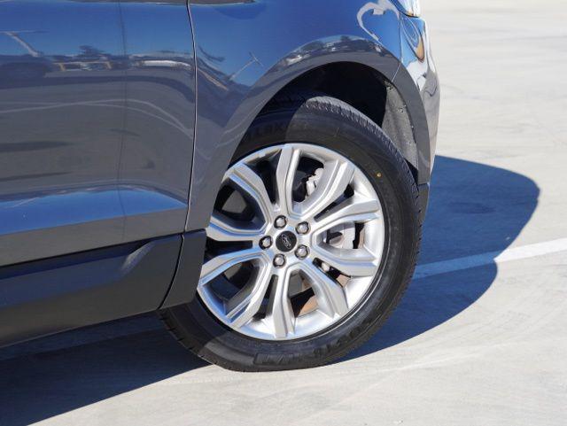 used 2024 Ford Edge car, priced at $23,990