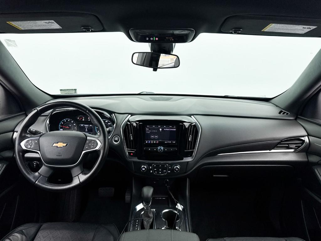 used 2022 Chevrolet Traverse car, priced at $26,591