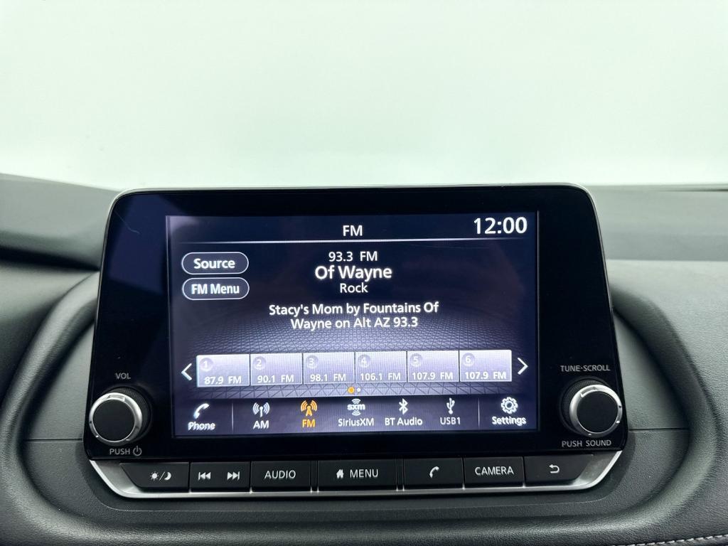 used 2024 Nissan Rogue car, priced at $18,594