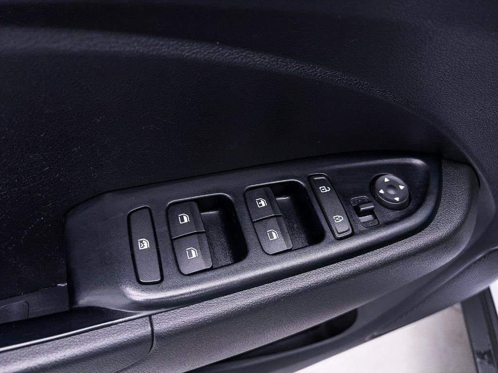 used 2021 Hyundai Venue car, priced at $10,992