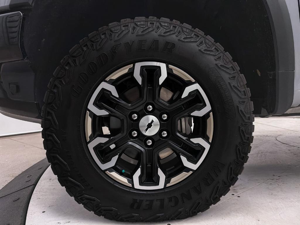 used 2025 Chevrolet Silverado 1500 car, priced at $64,991