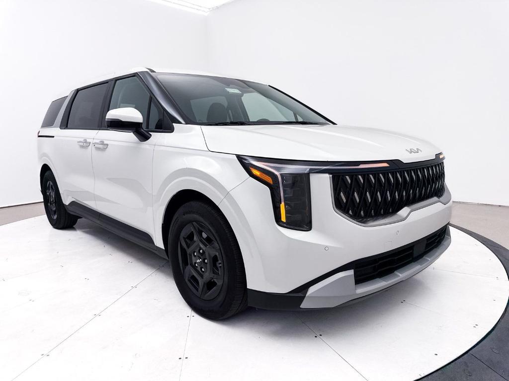 used 2025 Kia Carnival car, priced at $34,490