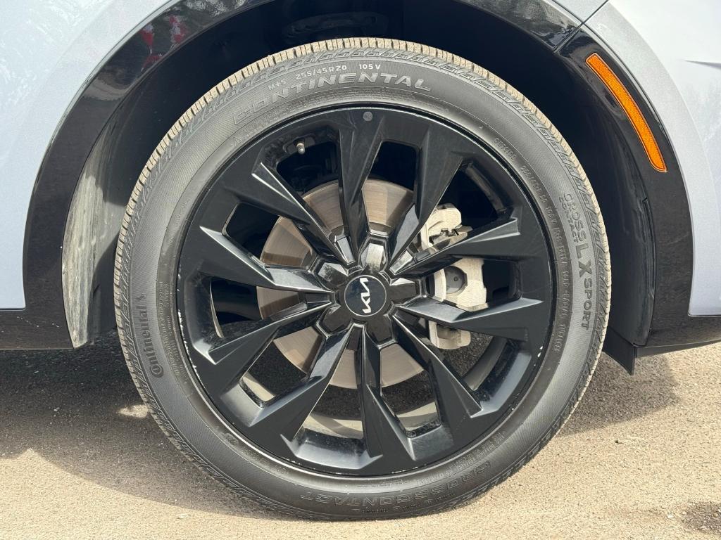 used 2023 Kia Sorento car, priced at $25,991