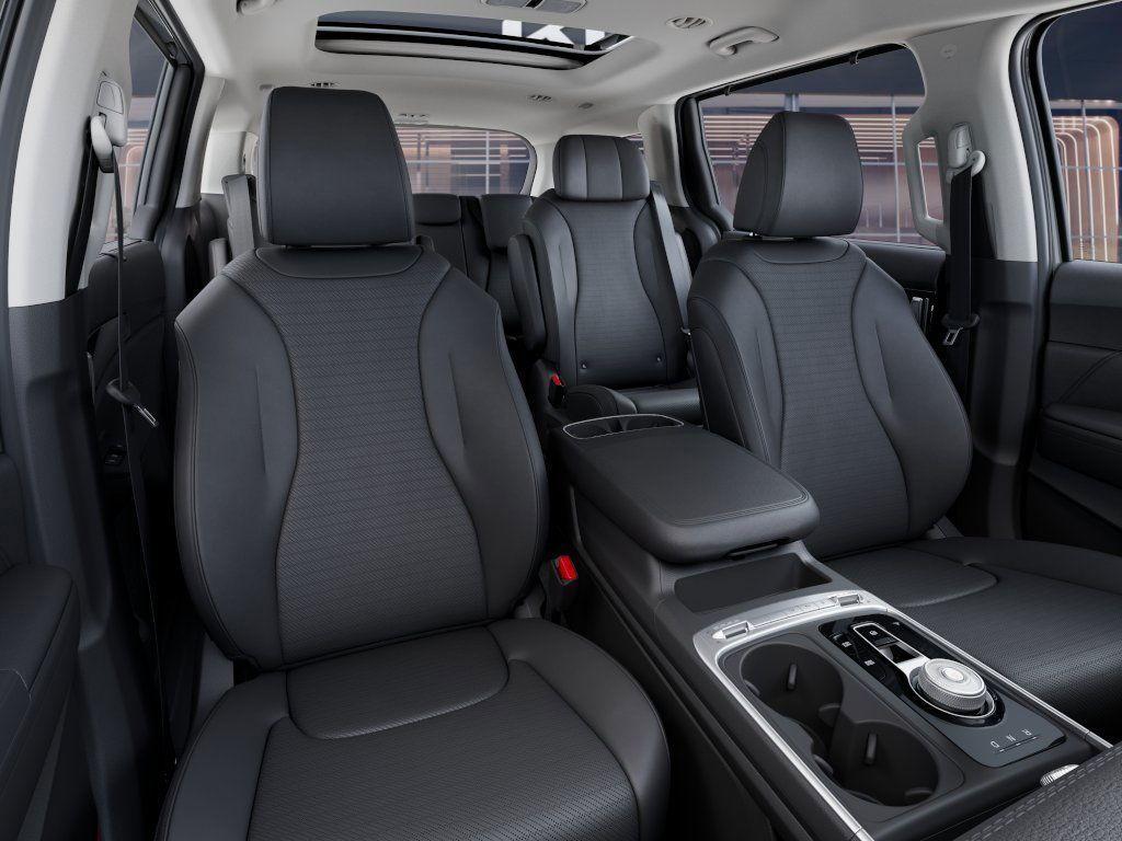 new 2026 Kia Carnival Hybrid car, priced at $52,625