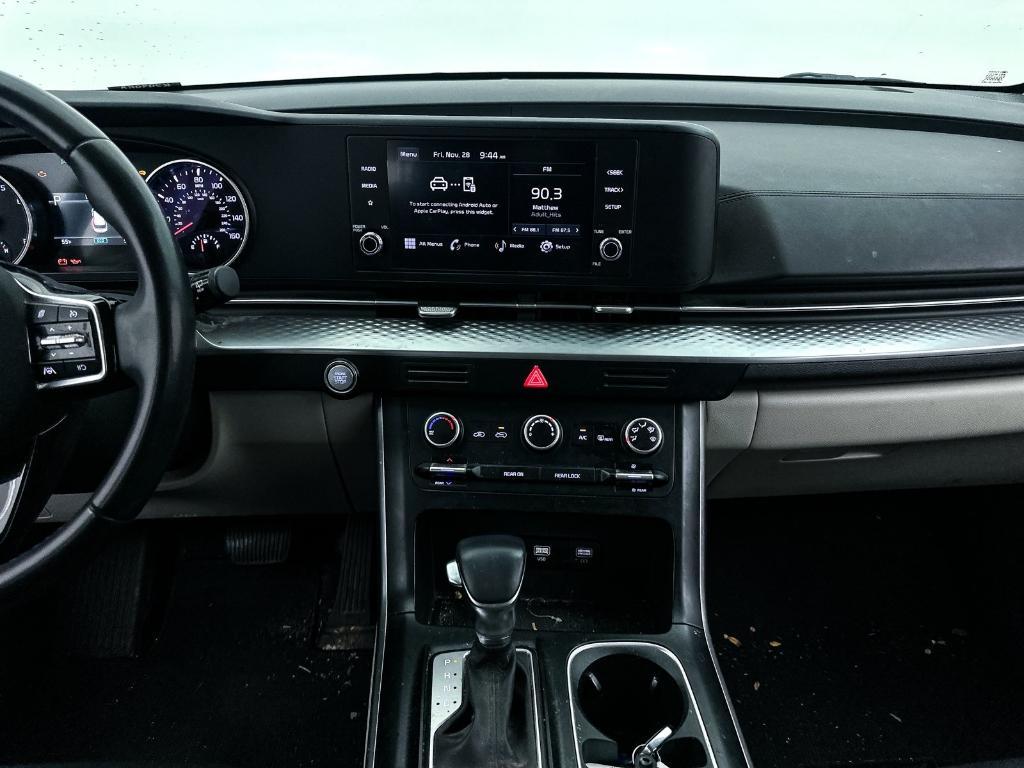 used 2024 Kia Carnival car, priced at $27,983