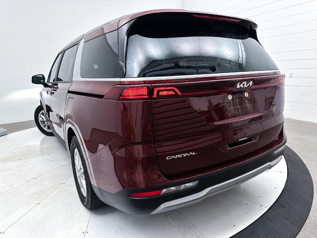 used 2024 Kia Carnival car, priced at $27,983