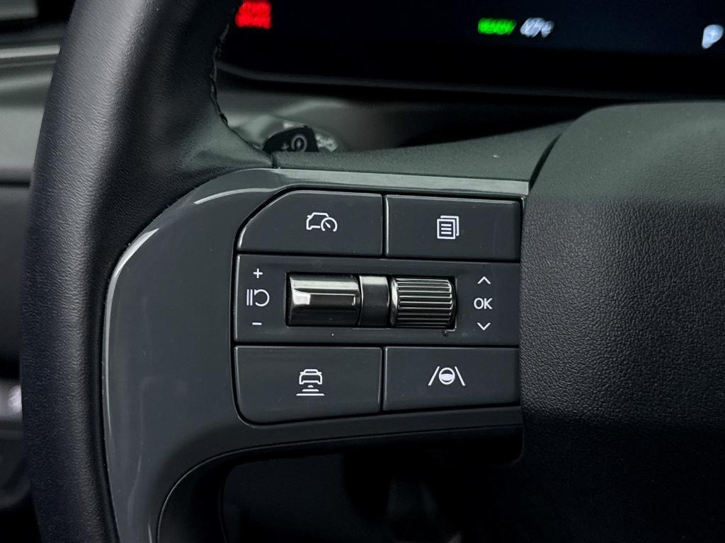 used 2024 Kia EV9 car, priced at $31,385