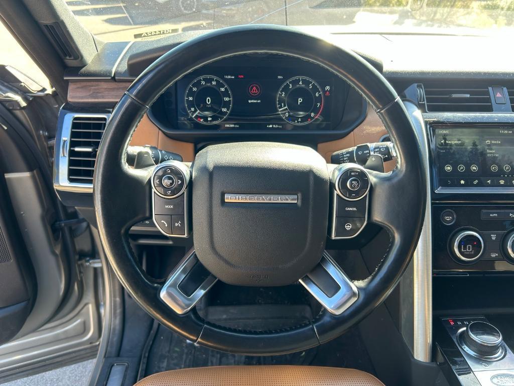 used 2018 Land Rover Discovery car, priced at $17,992