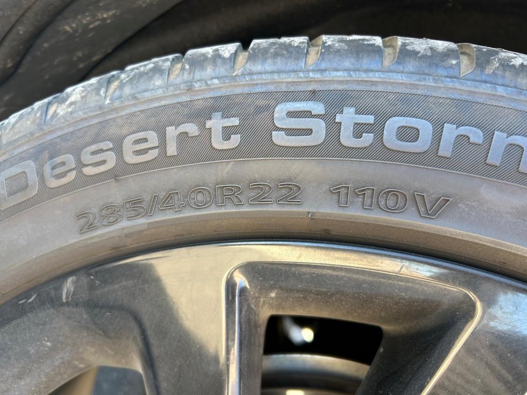 used 2018 Land Rover Discovery car, priced at $17,992