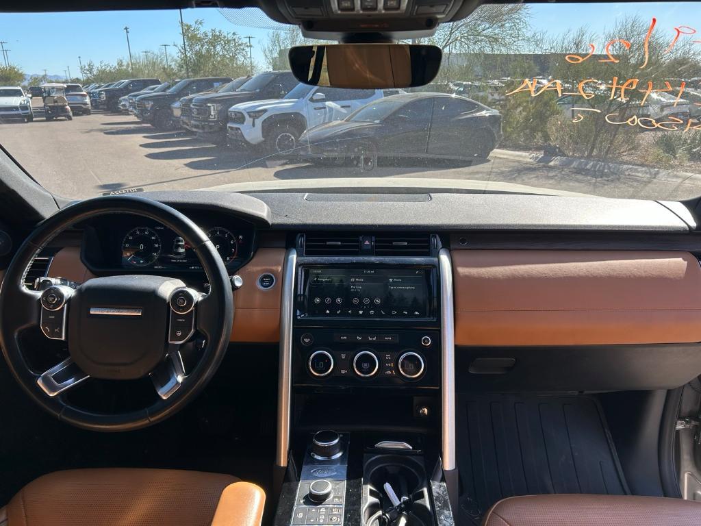 used 2018 Land Rover Discovery car, priced at $17,992