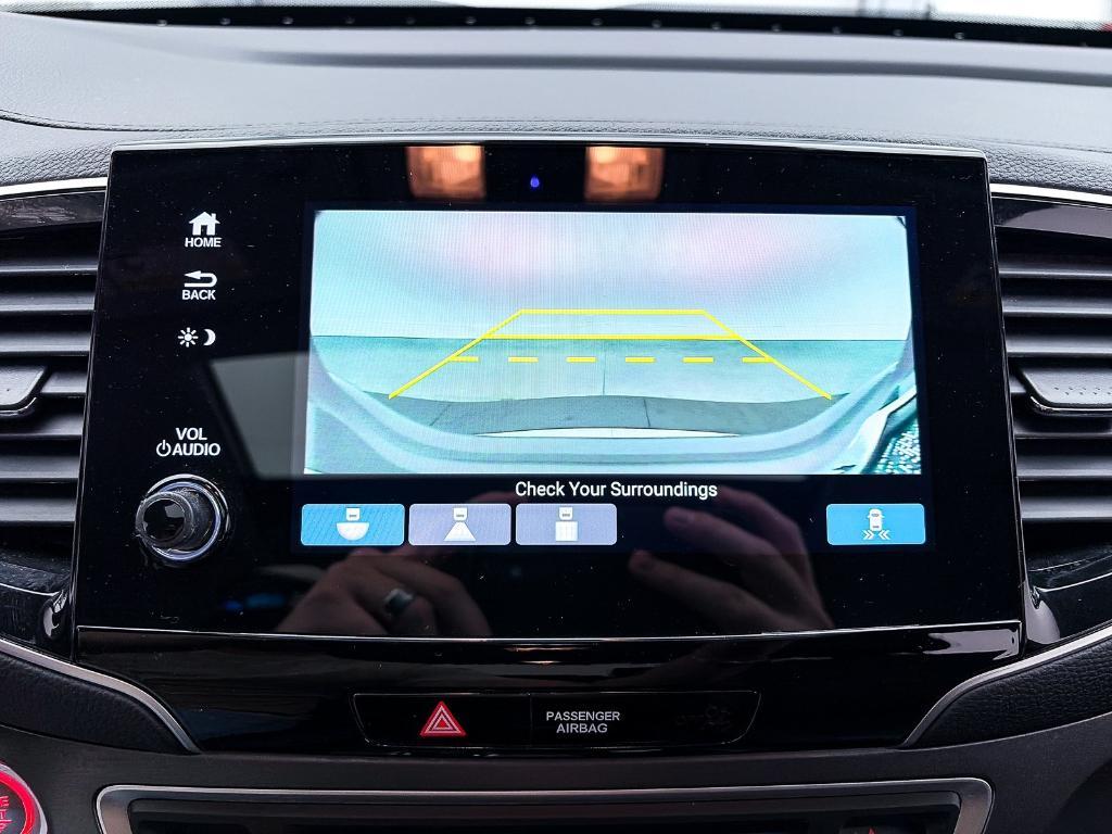 used 2021 Honda Pilot car, priced at $23,992