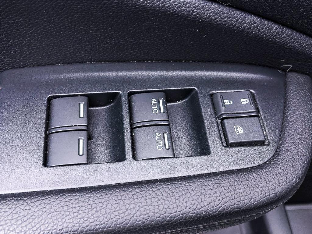 used 2021 Honda Pilot car, priced at $23,992