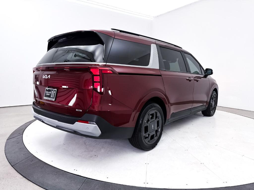 used 2025 Kia Carnival Hybrid car, priced at $36,993