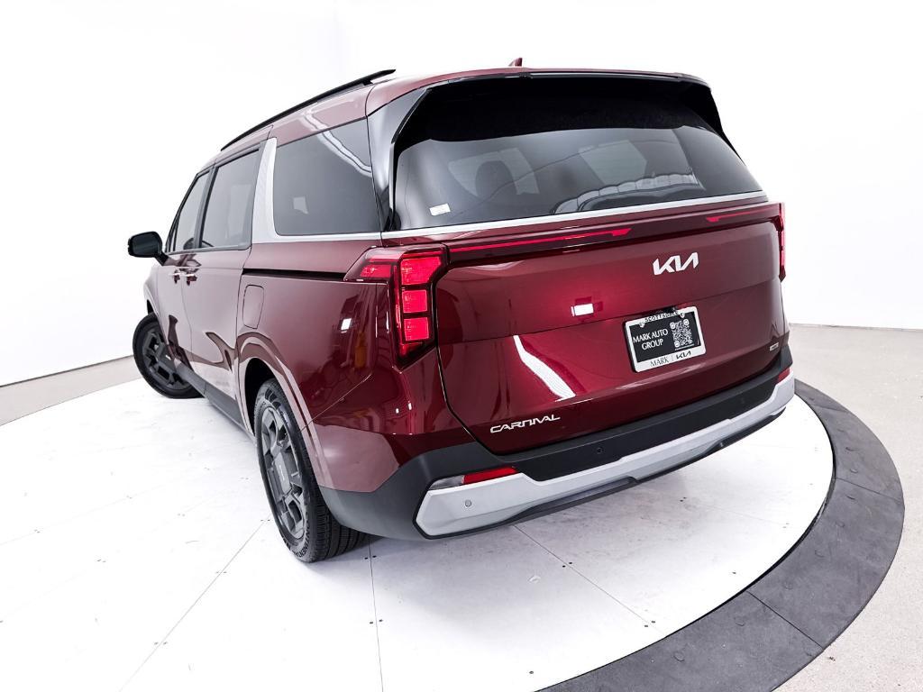 used 2025 Kia Carnival Hybrid car, priced at $36,993