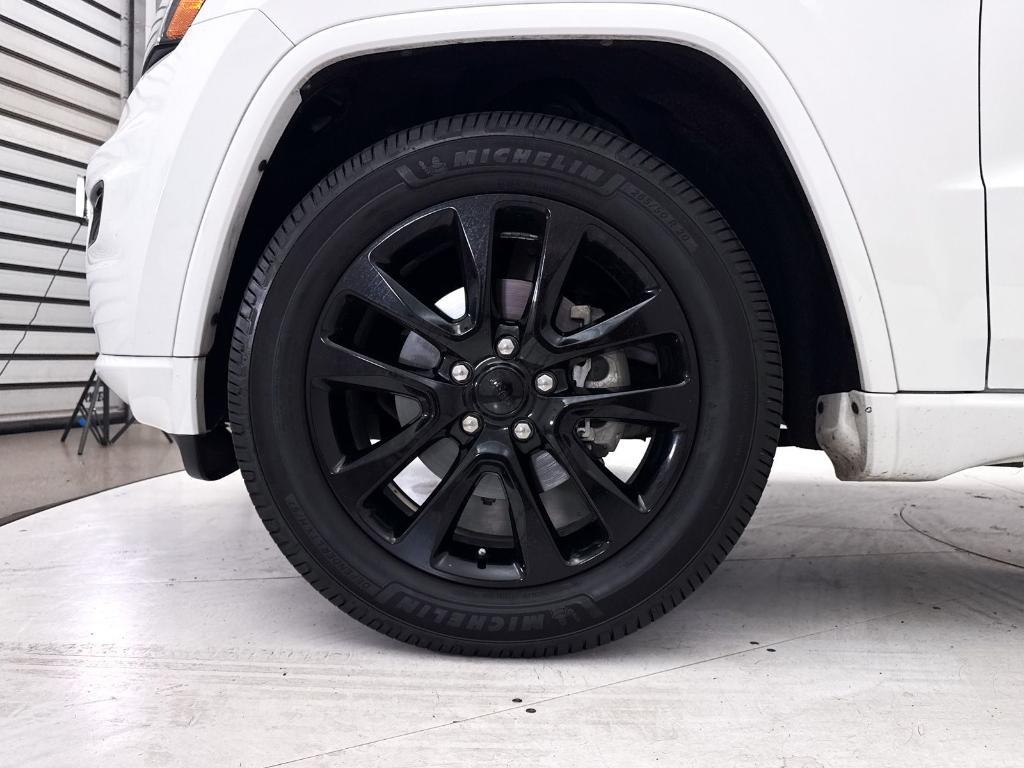 used 2019 Jeep Grand Cherokee car, priced at $17,690