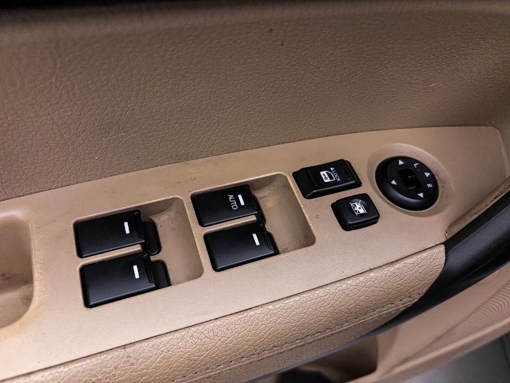 used 2013 Kia Sorento car, priced at $6,492