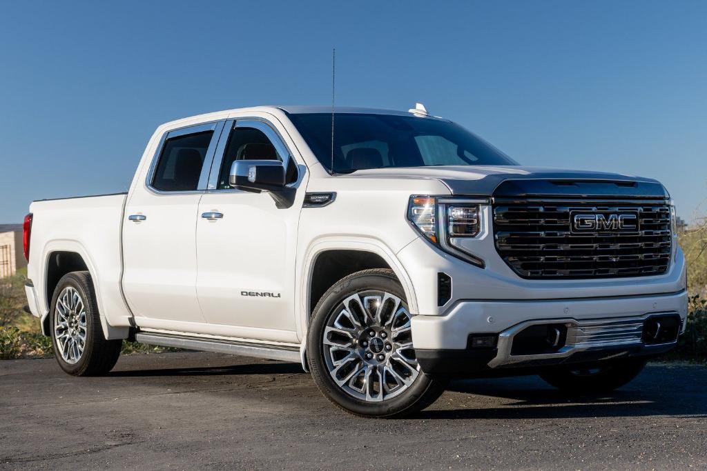 used 2023 GMC Sierra 1500 car, priced at $59,986
