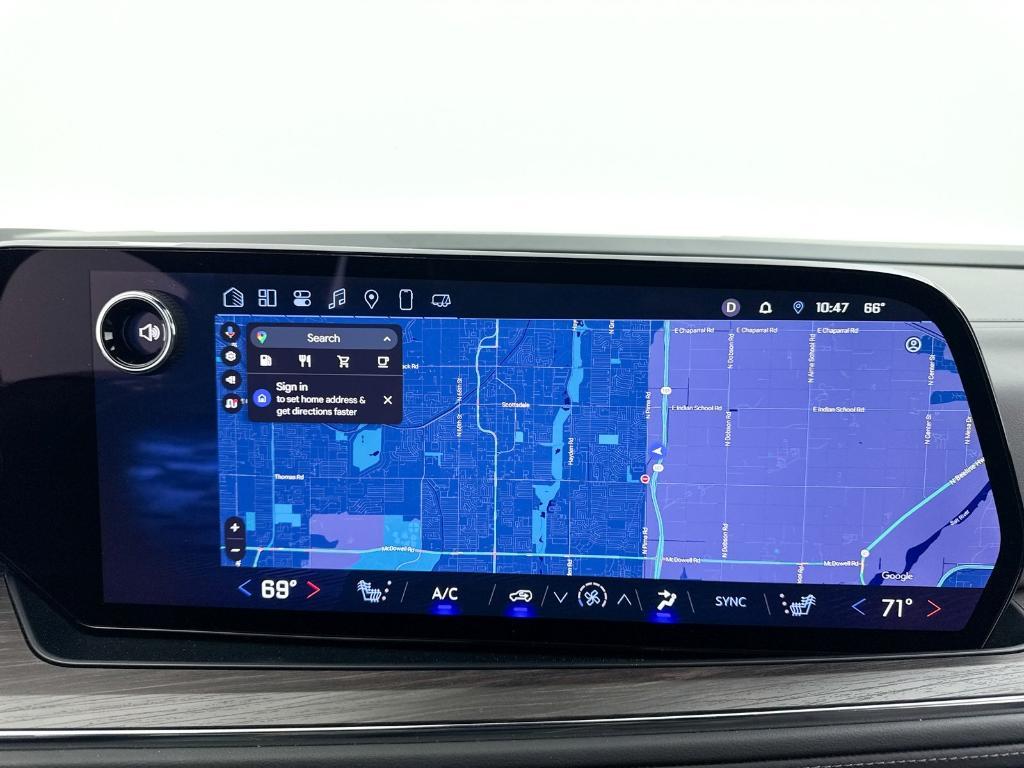 used 2025 Chevrolet Suburban car, priced at $62,992