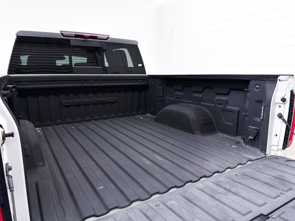 used 2022 GMC Sierra 1500 car, priced at $44,991