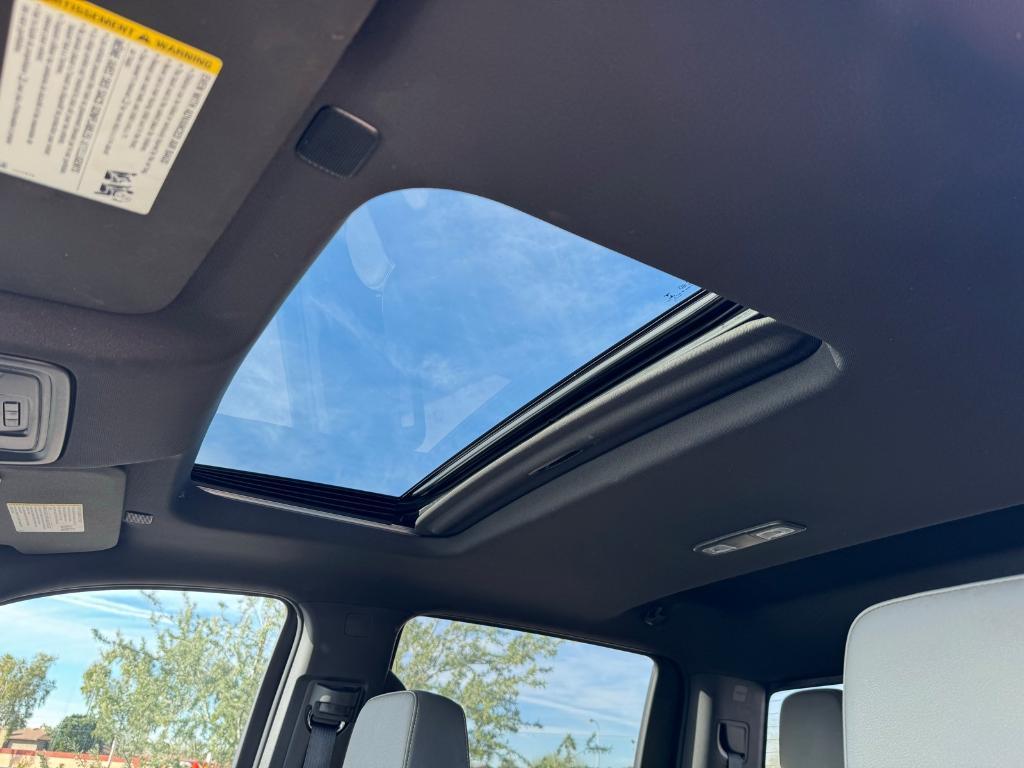 used 2022 Chevrolet Silverado 1500 car, priced at $44,693